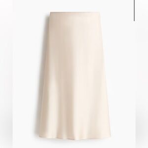NWT H&M Satin Midi Skirt in Light Biege Size XS